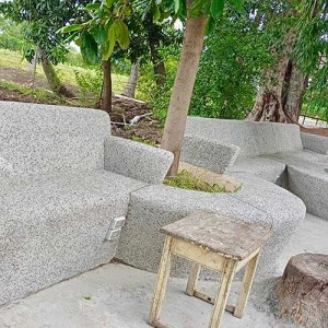 kjgkfd 300x300.jpg