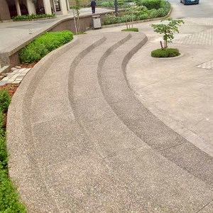 ry 300x300.jpg